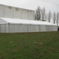 Toit en toile PVC pour une structure métallique