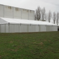 Toit en toile PVC pour une structure métallique